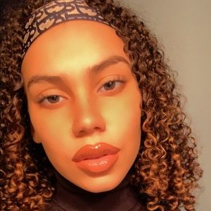 Meet your Posher, Liiah Jae